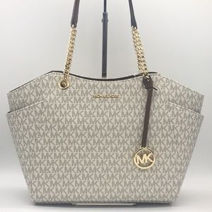 MICHAEL KORS LG CHAIN SHOULDER TOTE VANILLA